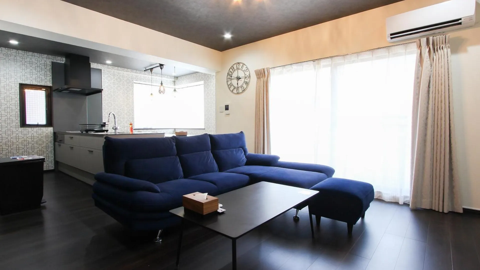 Lägenhet Parkside Inn Hakata Fukuoka